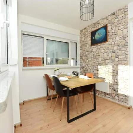Blue Stone-with Parking, Terrace And Bbq Apartment Zadar
