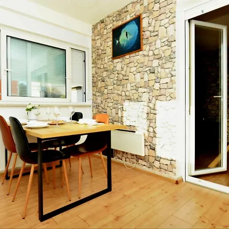 Blue Stone-with Parking, Terrace And Bbq * Zadar