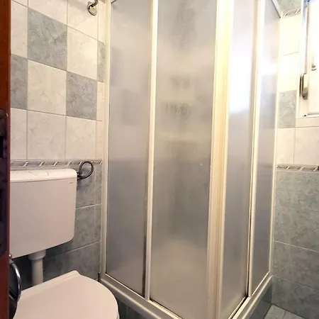 Blue Stone-with Parking, Terrace And Bbq * ザダル