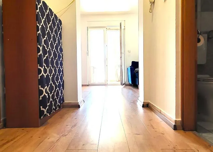 Blue Stone-with Parking, Terrace And Bbq 扎达尔