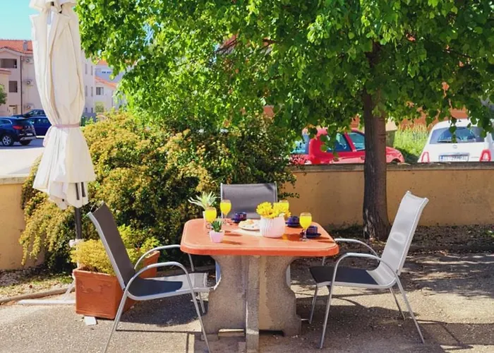 Blue Stone-with Parking, Terrace And Bbq Zadar